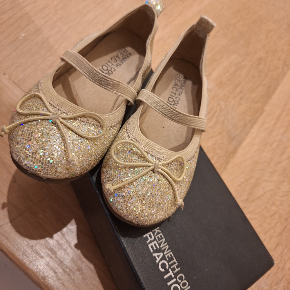 Kenneth Cole Reaction Sparkling Gold Kids Dress Shoes